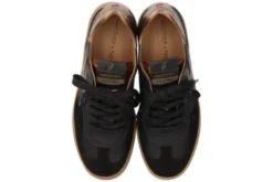 Another Trend A0320385- Trainer.