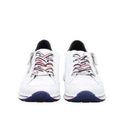 Ara 122480108B- Trainer.