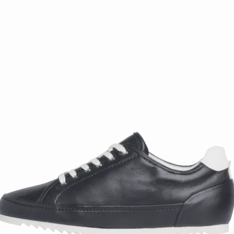 Hassia 301040300 - Wide Fit Trainer.