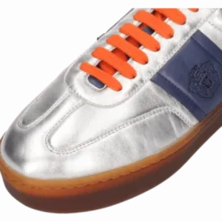 Melvin & Hamilton 126449- Trainer.