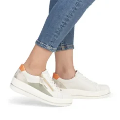 Remonte White and SagePlatform Trainer|D1C0181M